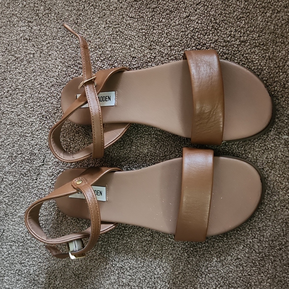 Steven Madden sandals